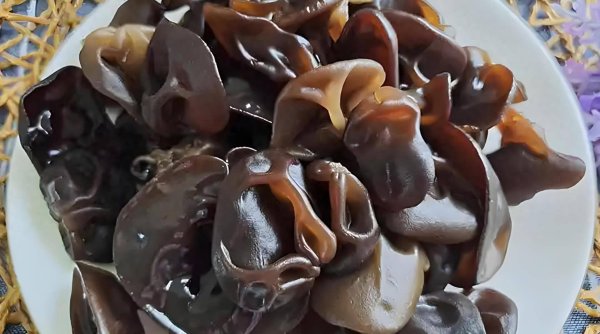 集采优配 隔夜食物别乱留，这4种要扔掉，学会储存更安心